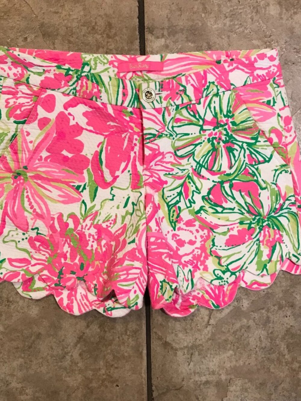 Women's Lilly Pulitzer Buttercup 5" Scallop Shorts-Size 2 (001423